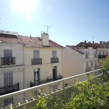 Delia * Cannes